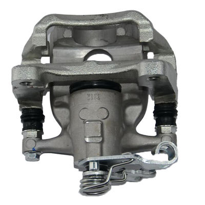 سعر جيد 13590521 قطع غيار السيارات مكبس الفرامل للسيارات شيفروليه كروز وبويك فيرانو خلفية يمين الانترنت