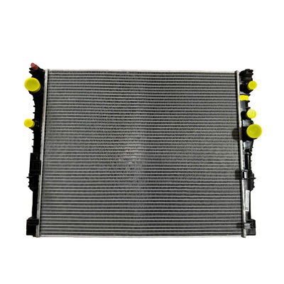 سعر جيد صيانة السيارات BMW 2015-2019 قطع غيار السيارات رادياتور تبريد الباردة لـ G30 G12 17118642875 الانترنت
